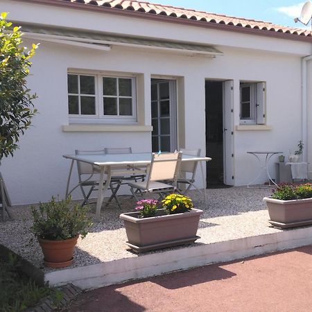 Villa Familly Avrillé Esterno foto