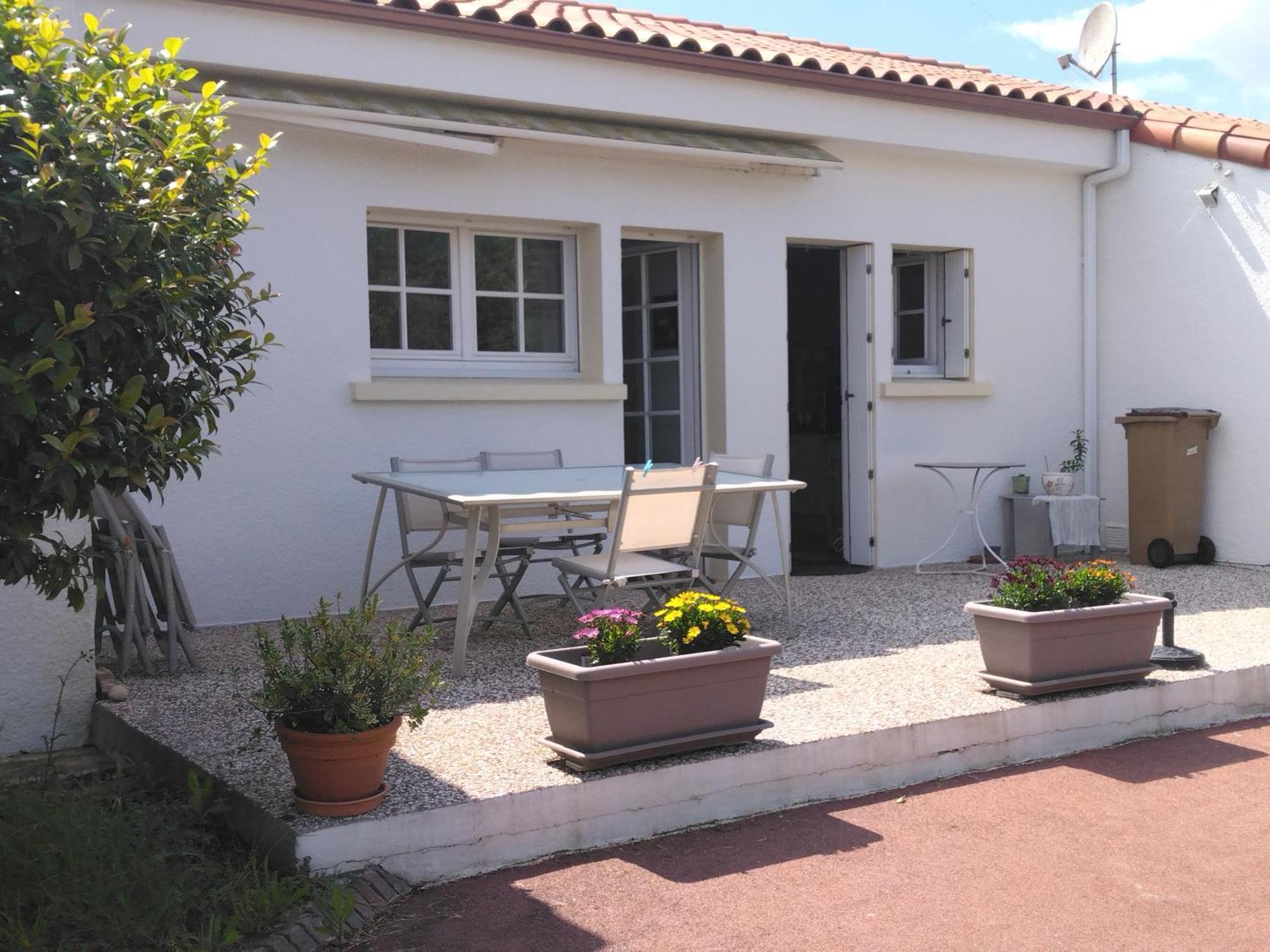 Villa Familly Avrillé Esterno foto