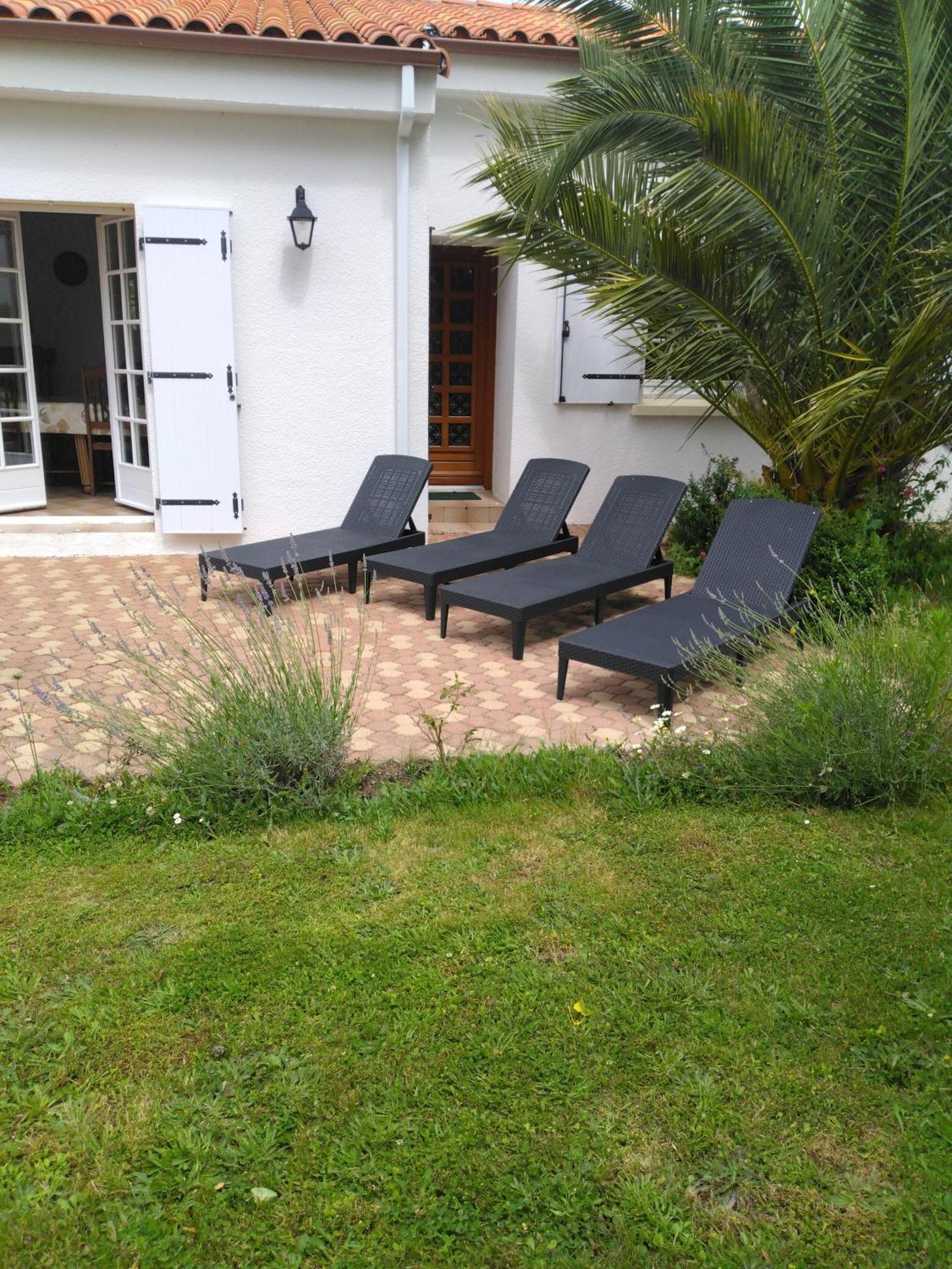 Villa Familly Avrillé Esterno foto